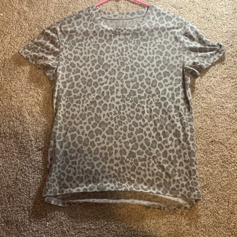 Zoe + Liv cheetah tee